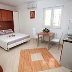 Dalmazia Τρογκίρ